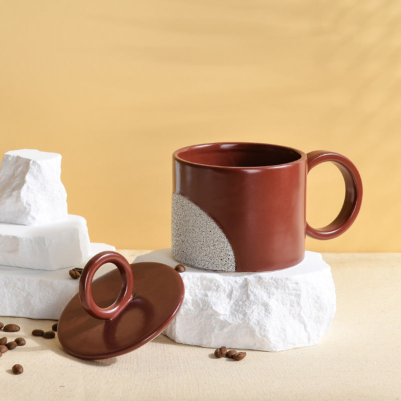 ceramic mug with lid 