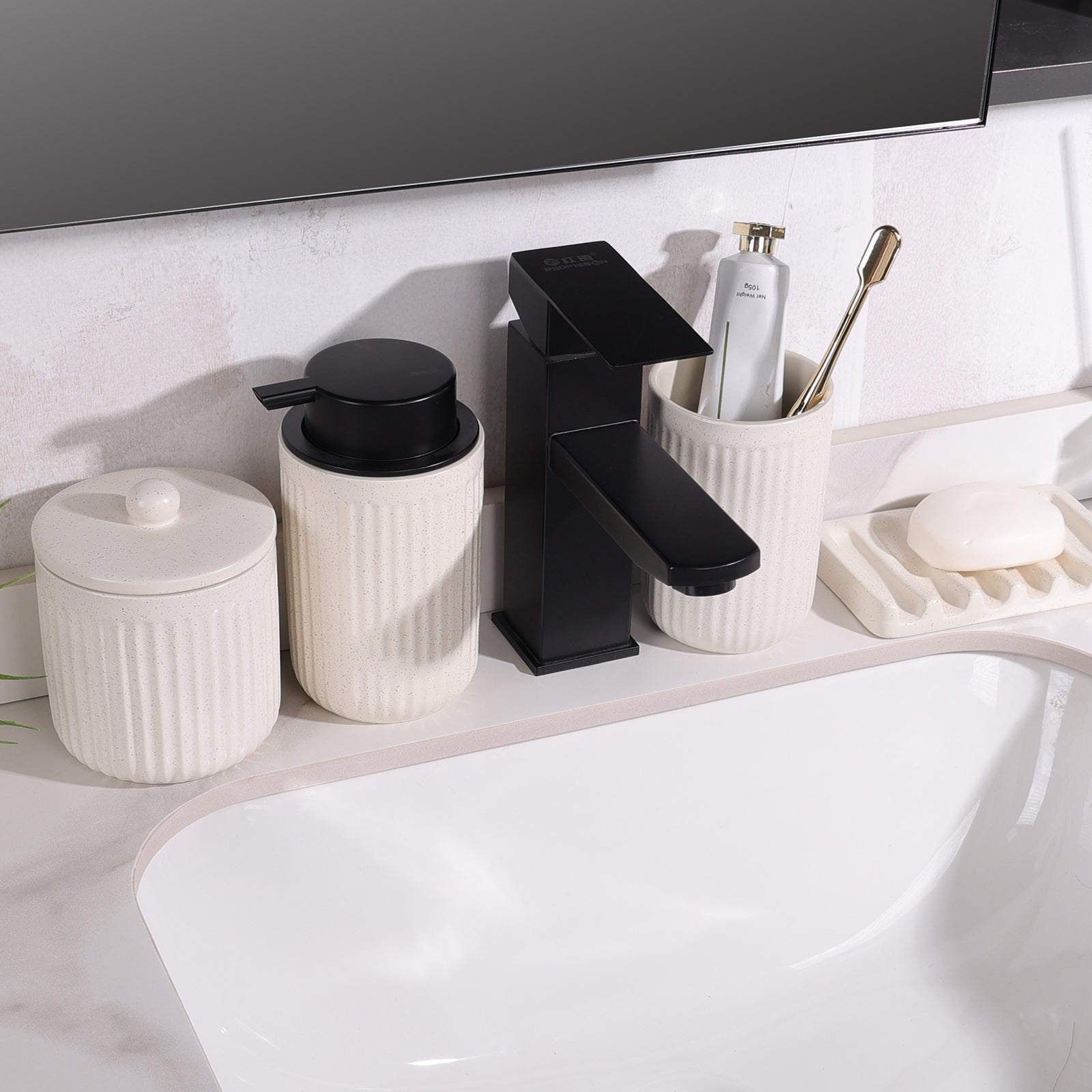 Pockmark 4-Piece Foaming Bathroom Set Sustainable Ceramic