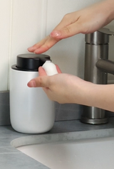 Bosilunlife Foaming Soap Dispenser Slim